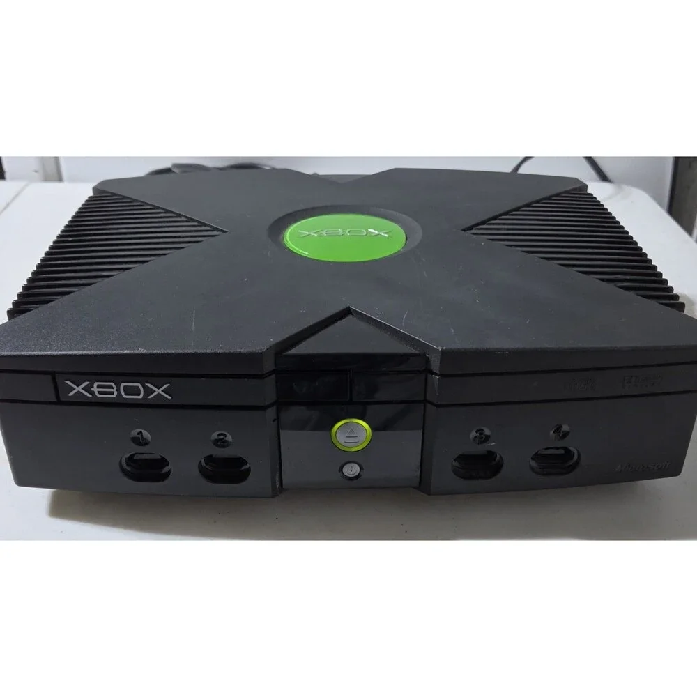 Original Microsoft Xbox Console, Controller, Power Cord AV Cord 